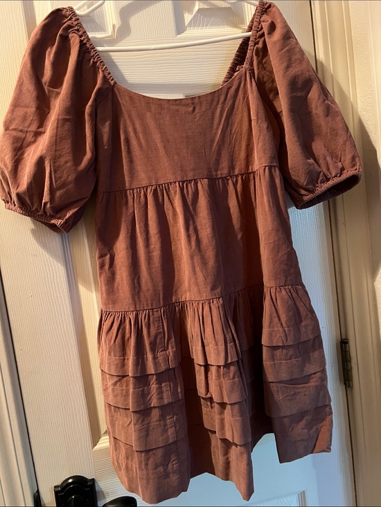 American Eagle Outfitters Dresses & Skirts - American Eagle Outfitters Mauve Pink Tiered Puff Sleeve Dress